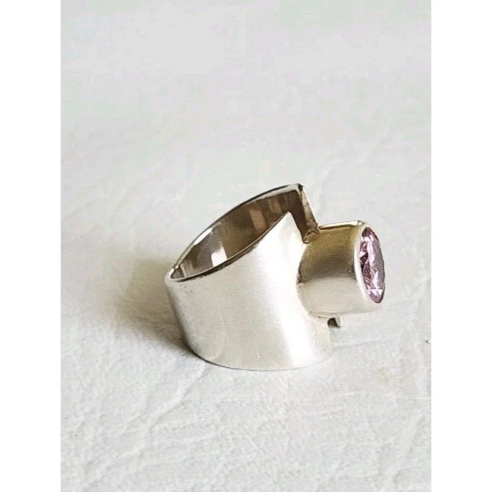Vintage Mexico 925 Sterling SIlver & Pink Cubic Zirconia Modernist Ring sz 6.5